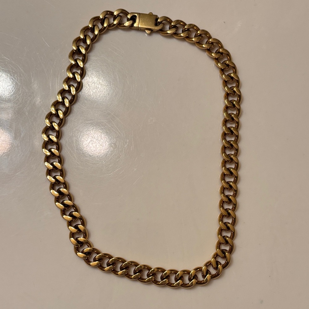 Thick Gold Chain Necklace